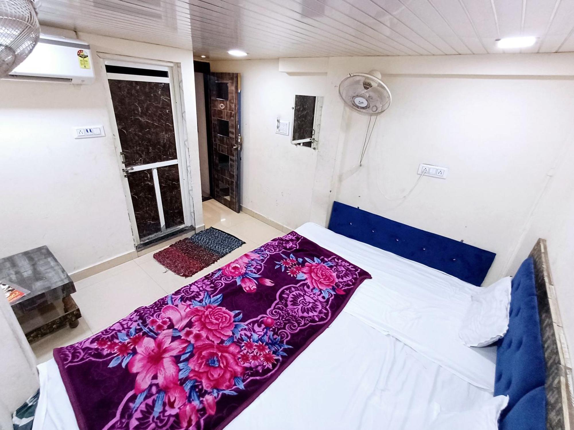 Hotel Blue Tower Inn Ujjain Exterior foto